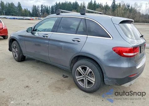 2018 Mercedes-Benz Glc 300 4Matic z USA, uszkodzony, nr VIN WDC0G4KB2JV035610